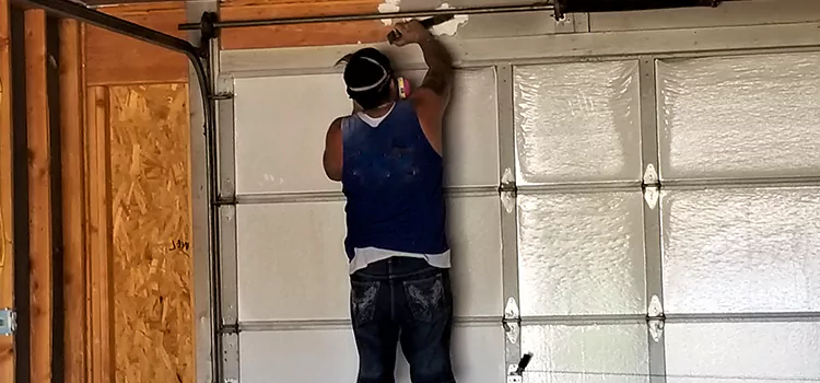 Specialized Garage Door Panel Solutions in Inglewood-Finn Hill, WA
